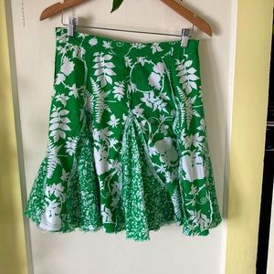 Leaf print skirt